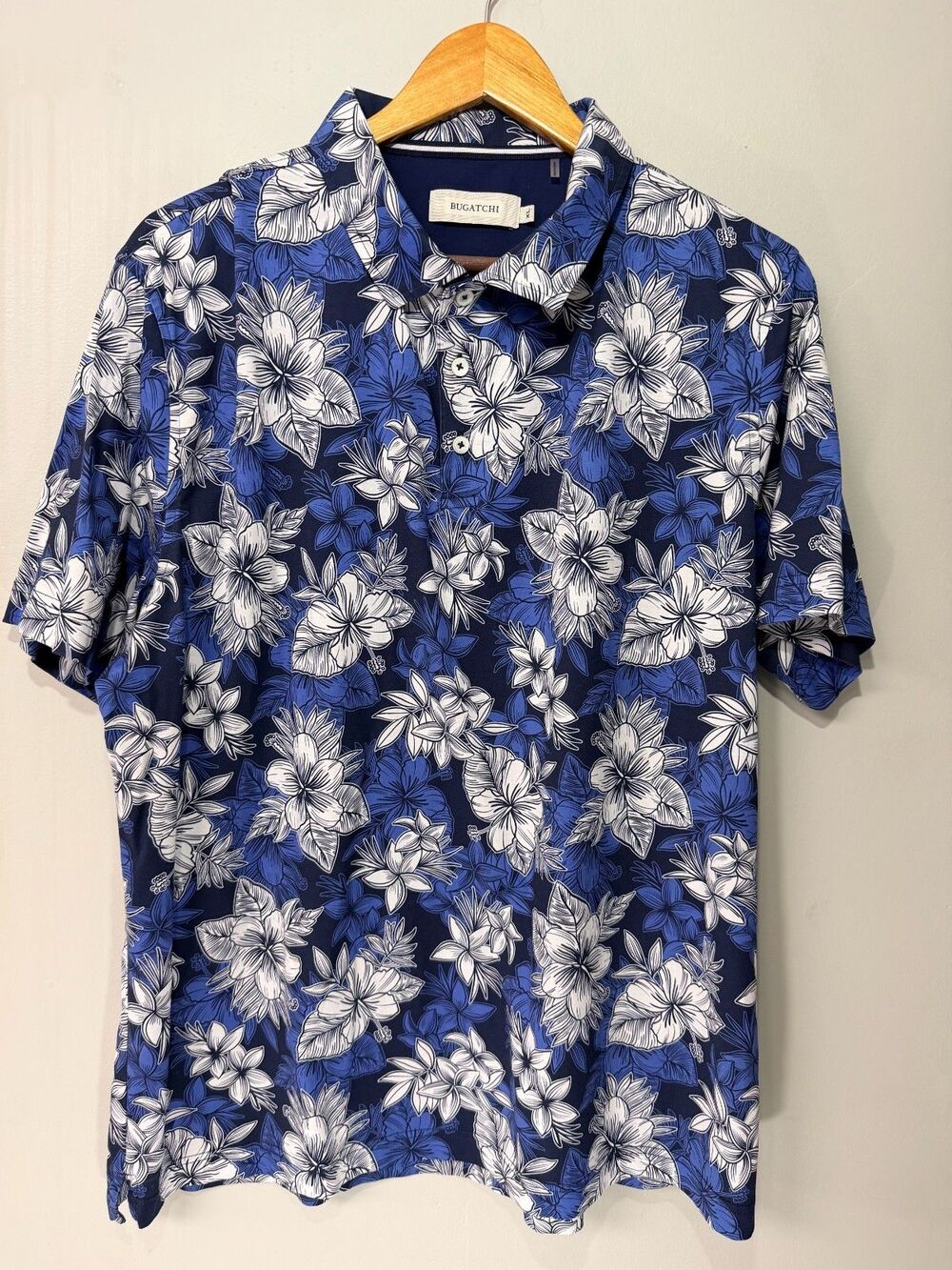 Bugatchi Uomo Mens XL Blue Floral Short Sleeve Button Shirt Cotton